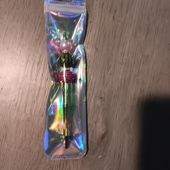 Colorful Beaded 5 Black Ink Pens Set - Picture 4 of 8